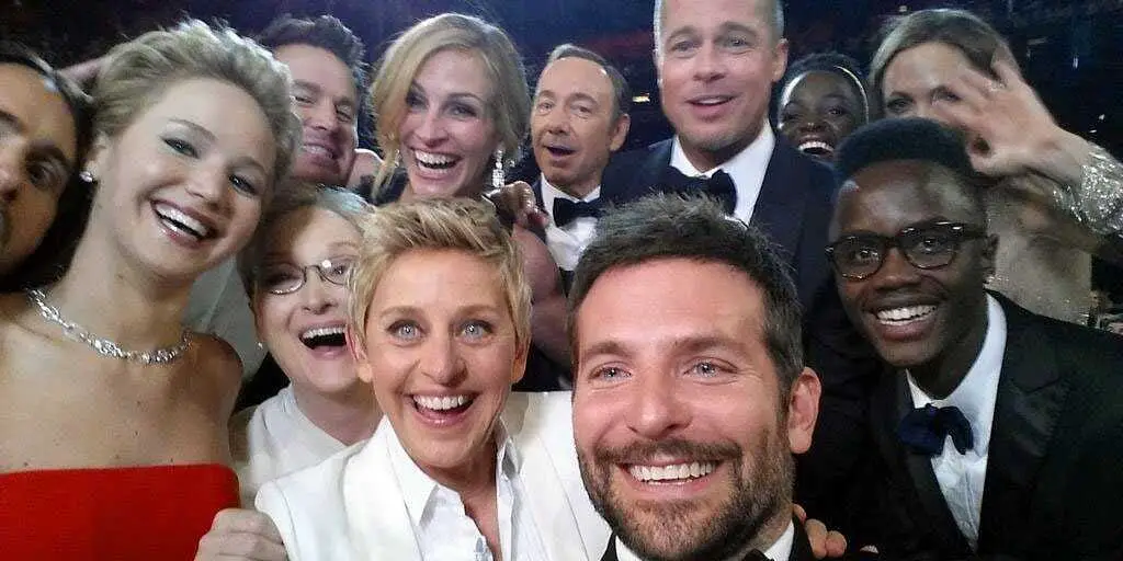 Samsung’s Oscar Selfie